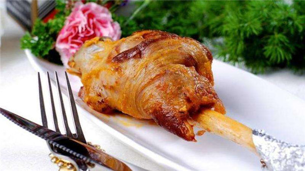 草原狼烤羊腿加盟